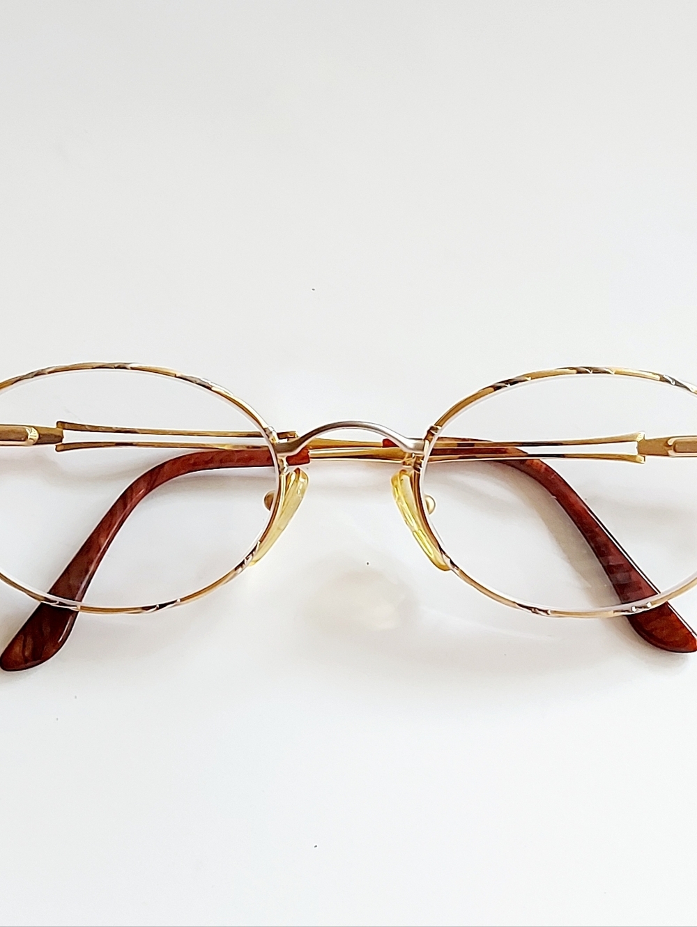 Vuillet Vega from the premium Prestige collection. Vintage eyewear frames France - Picture 10 of 16